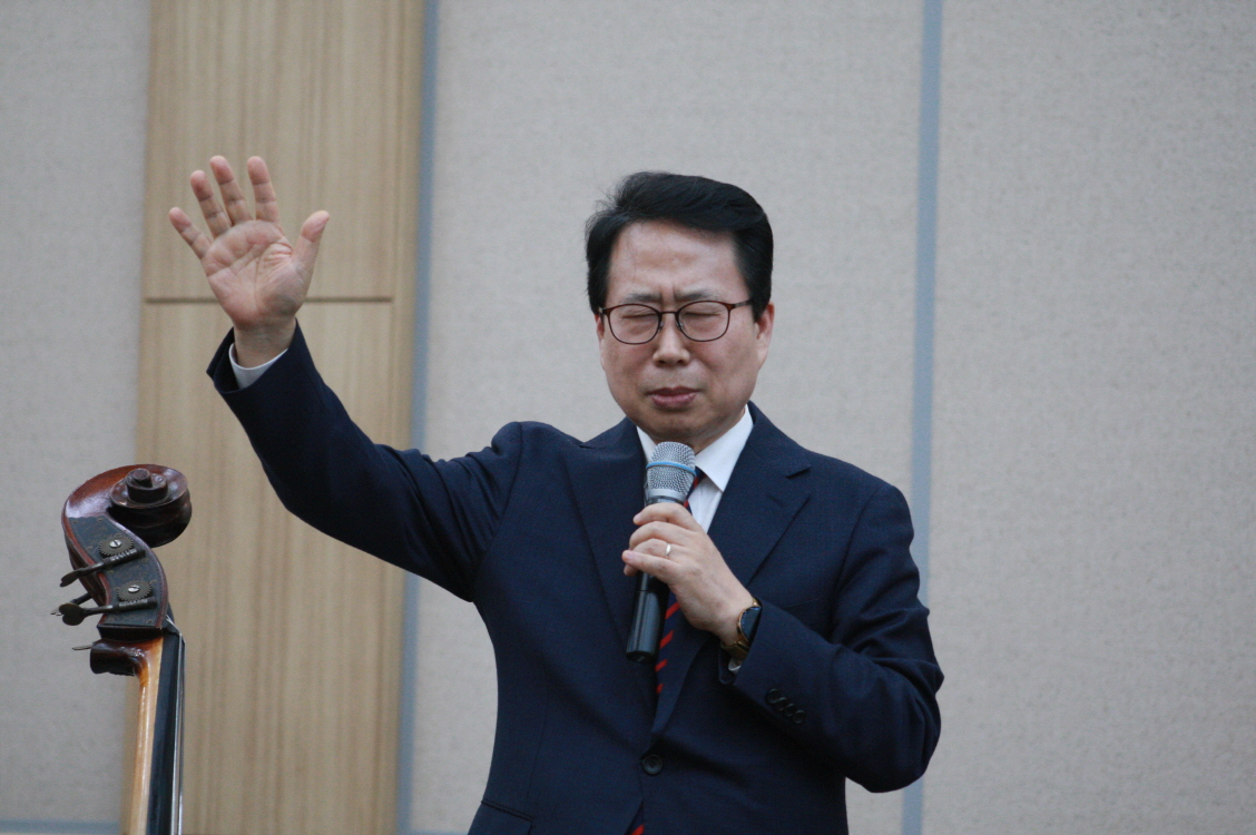 4N8E9886.JPG